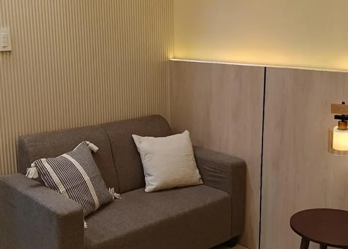 Aurora Escalades Cubao Quezon Aparthotel Manila